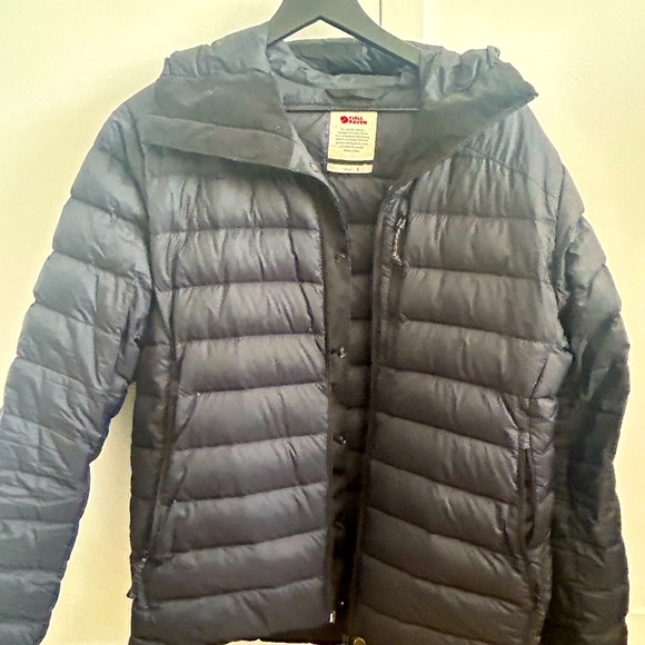 Fjallraven Men’s Puffer Coat - Picture 1 of 3